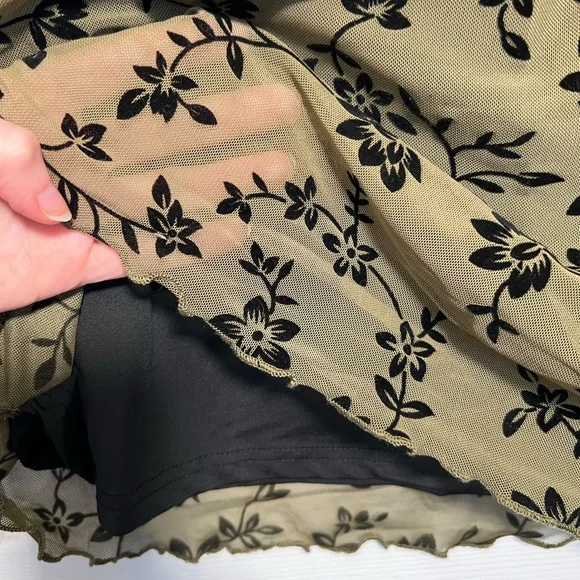 NWT Verdusa Women's High Waisted Mesh Floral Skirt - Picture 3 of 6